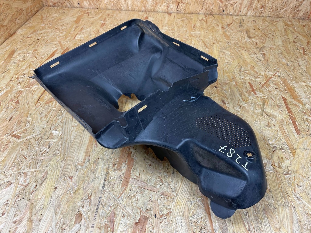 фото №12, Впуск повітропровід радіатора повітря ліва porsche 911 99157532200