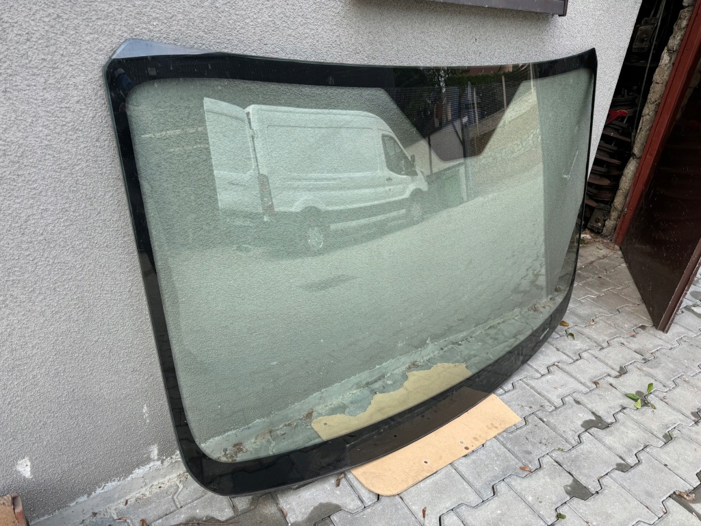 фото №1, Ford transit mk8 bk31-v03100 скло передня h2