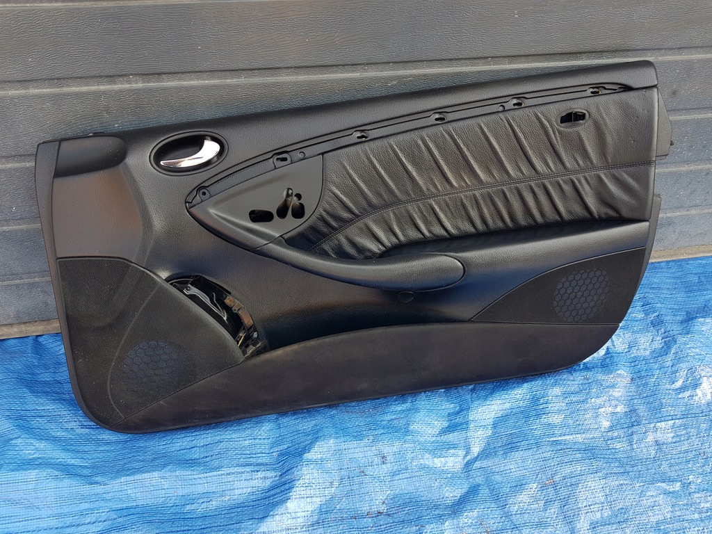 фото №1, Обшивка обивка дверь правый перед mercedes clk w209 c209