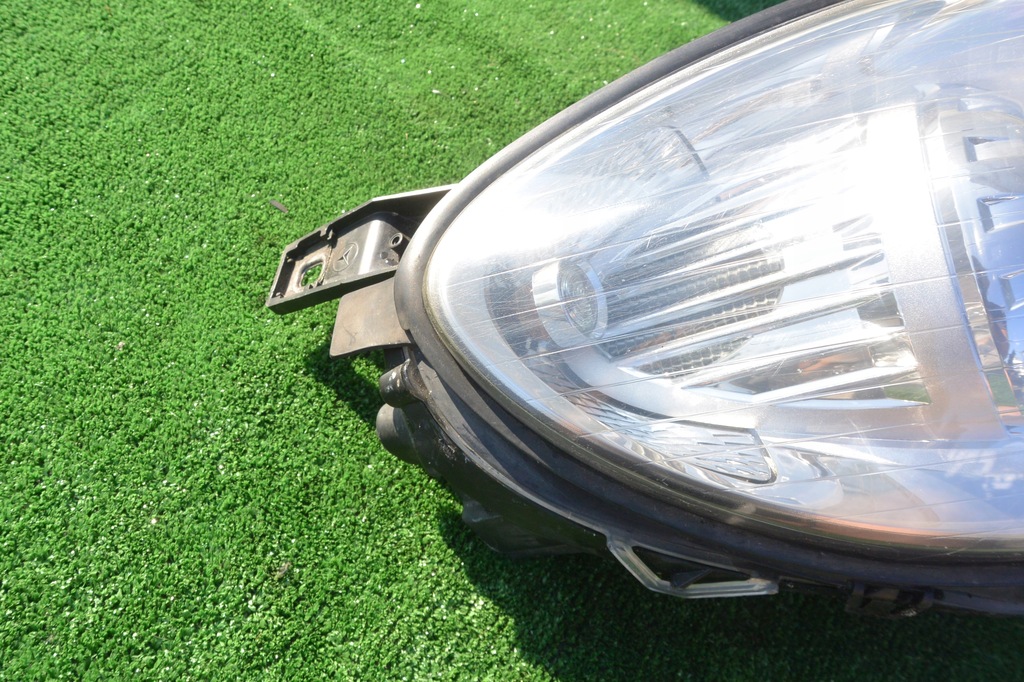 фото №5, Лампа права bi-xenon перед mercedes r w251 eu