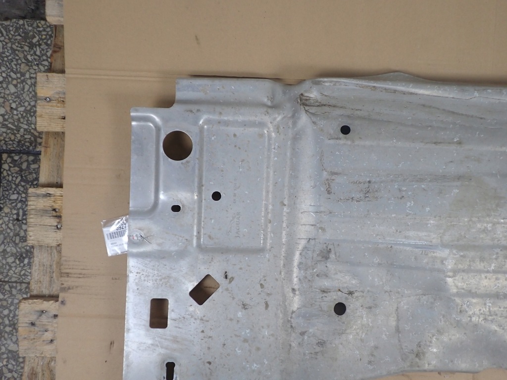 фото №5, Задня права захист підвіска jaguar xj x351 long europa aw93113b44af