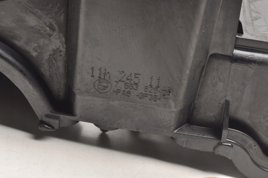 фото №7, Bmw e81 e82 e87 e88 e90 e91 2.0 кришка клапанів 7553626-09