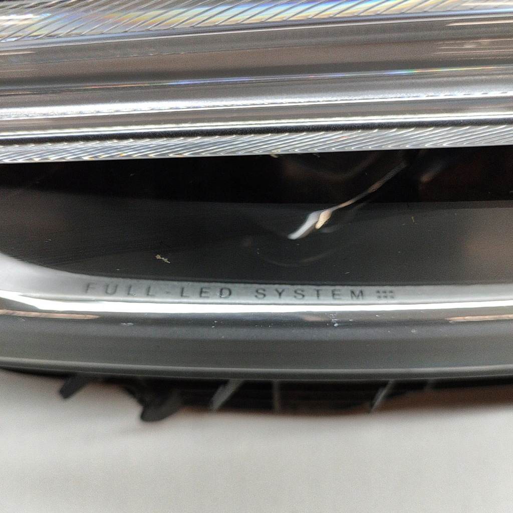 фото №6, Volvo xc60 2019 ліва сторона лампа передня