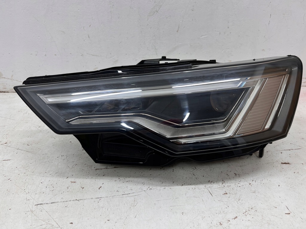 фото №1, Лампа левая перед audi a6 c8 full led matrix led
