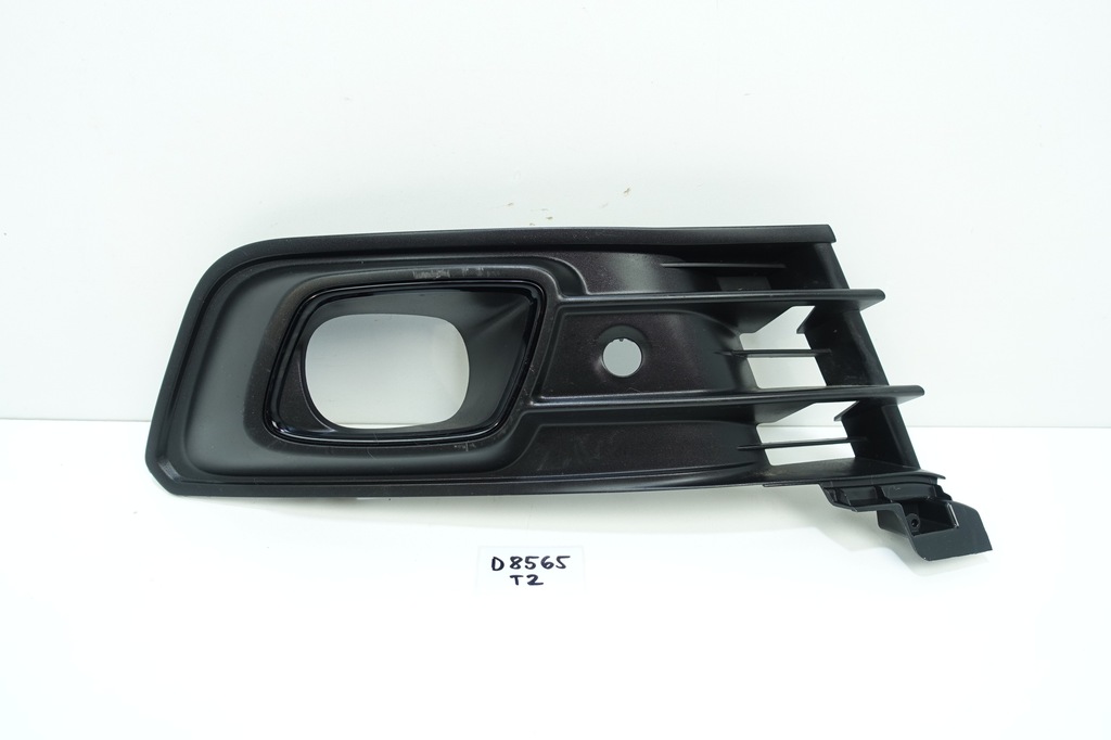 фото №1, Решётка бампера правый перед renault captur i lift