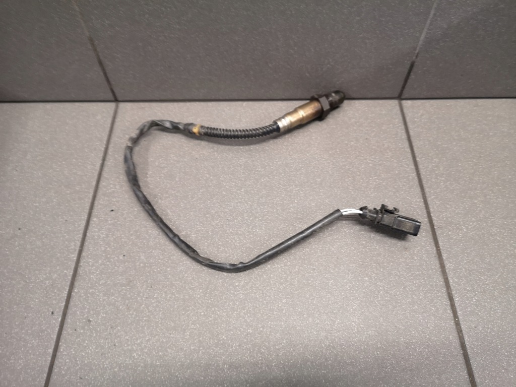 фото №1, Датчик лямбда-зонд audi a8 d3 4.2 fsi 079906265e