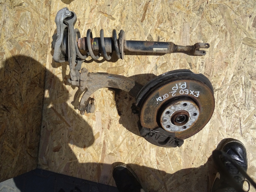 фото №4, Mcperson правий лівий поворотний кулак seat exeo комплект