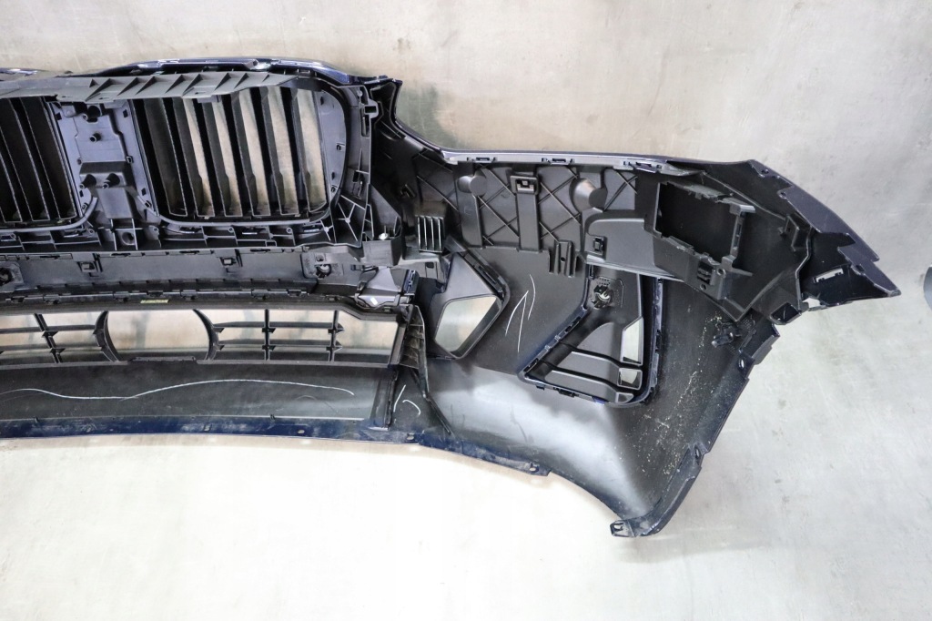 Бампер bmw x3 g01 x4 g02 m набор lci рестайлинг  на park assist решётка на радар Оригинал