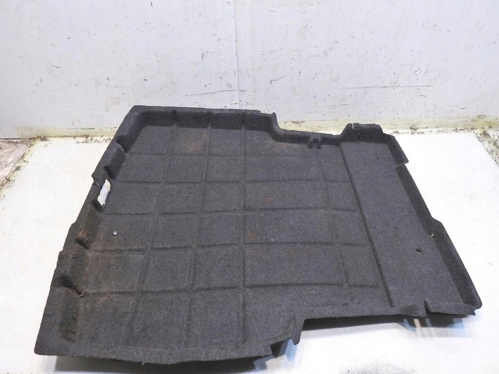 фото №6, Килимок обшивка багажника bmw e61 6961412