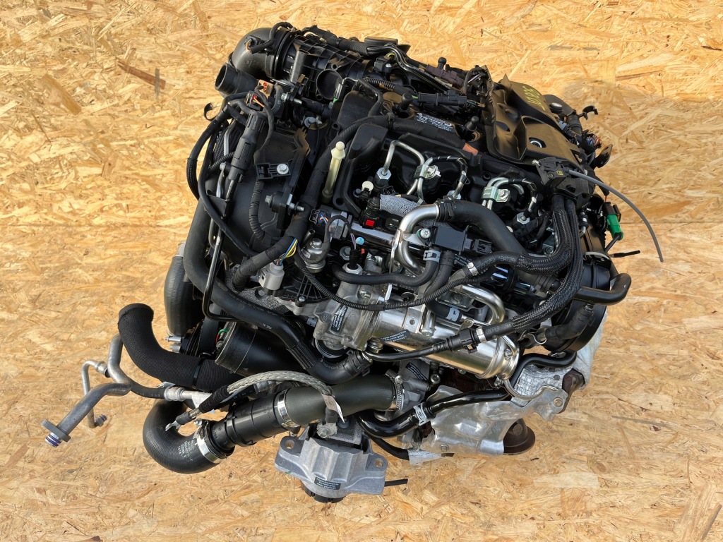 Комплектный  двигатель land rover range rover velar 3.0d 306dt 18r 73km оригинал Доставка