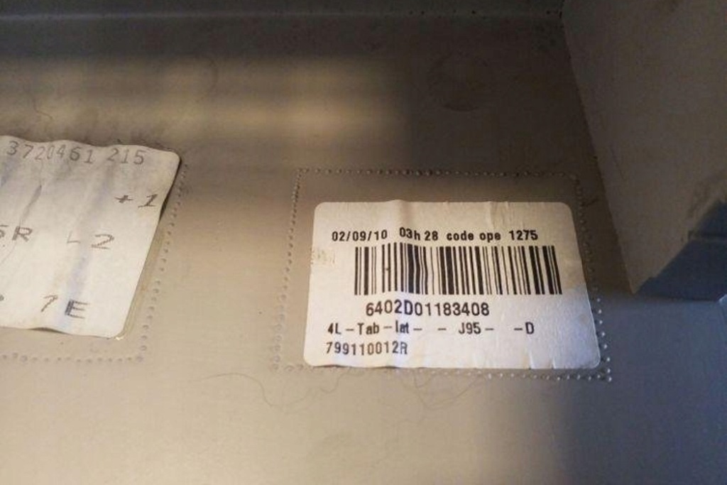 фото №1, Другое запчасти отделка renault grand scénic iii jz0/1_ 799110012r 1.5l