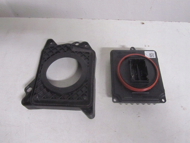 фото №1, Блок управления модуль led audi оригинальный номер 4k0941572dc