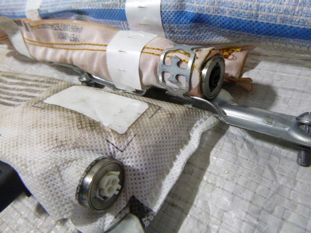 фото №8, Шторка безопасности воздушная vw polo vi 2g 5d подушка правая