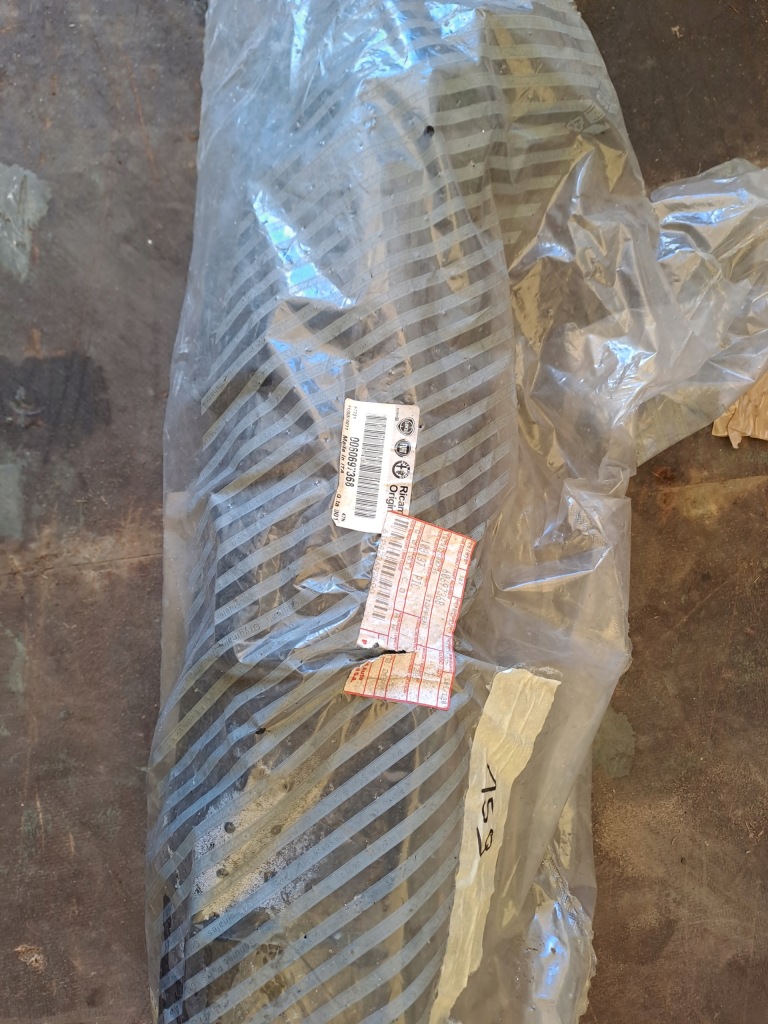 Купити Alfa romeo оригінальний номер 606973680 балка бампера абсорбер