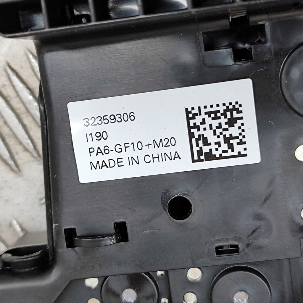 фото №6, Volvo xc40 2024 джгут трубопровід додаткових