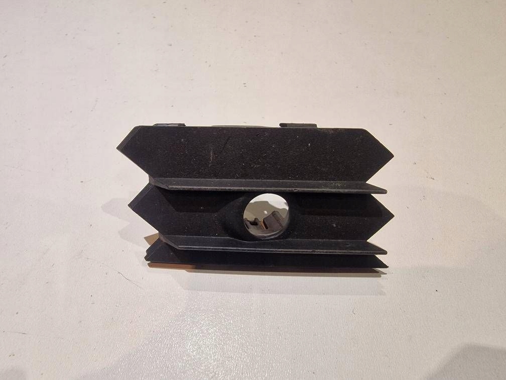 фото №1, Skoda kodiaq 16-19 решётка заглушка pdc левая