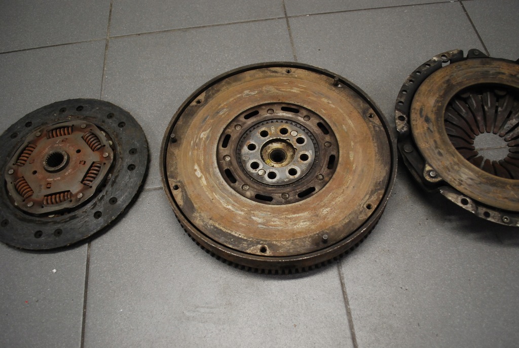 фото №6, Сцепление двухмассовый audi a8 d2 2.5 tdi 059141117e