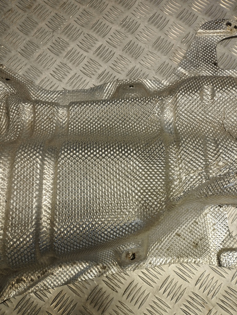 фото №10, Bmw f20 защита тепловая бампера 7241773