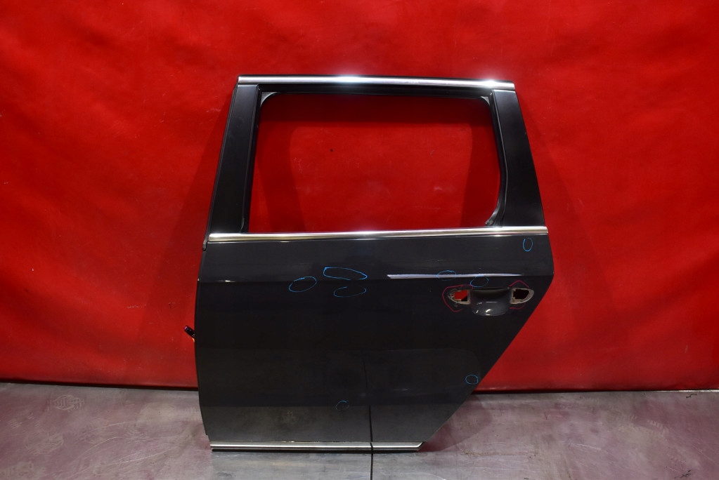 фото №1, Дверь левая задняя задние li7f vw passat b7 kombi 10-15