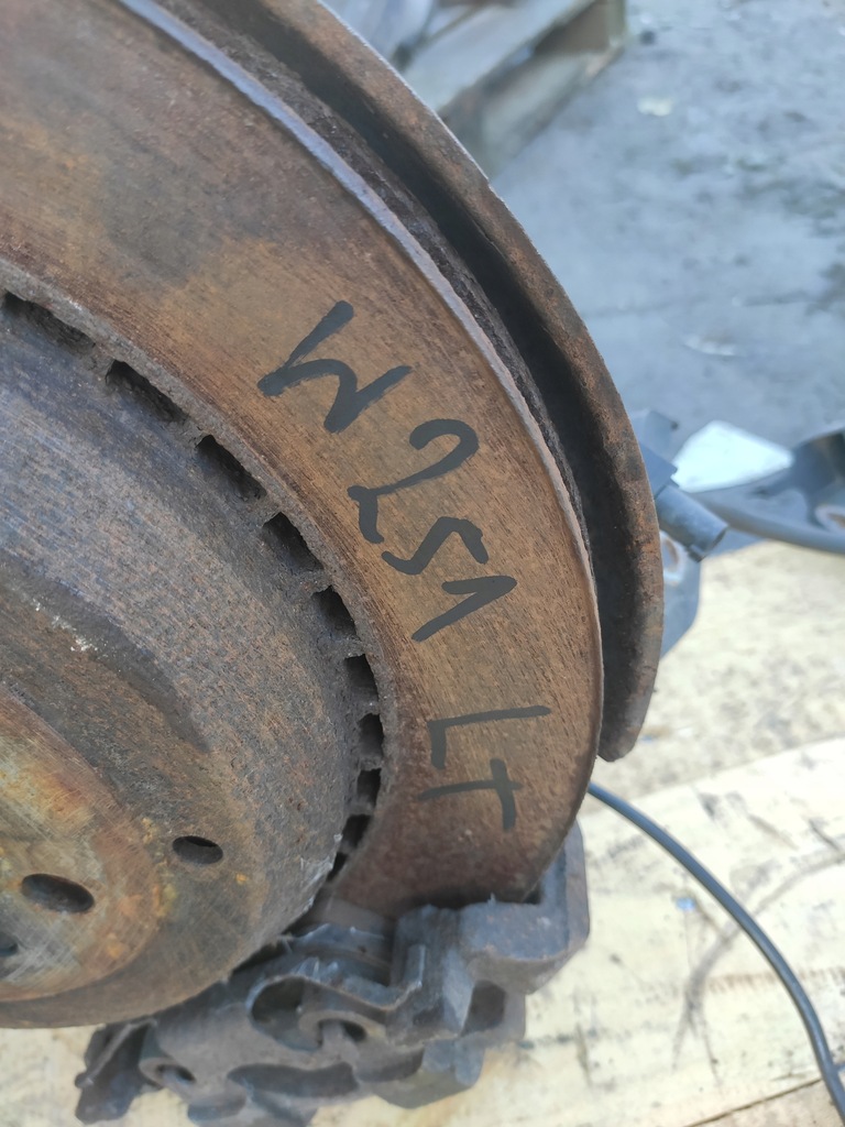 фото №9, Mercedes w251 поворотный кулак ступица диск суппорт правый левый задняя oryg