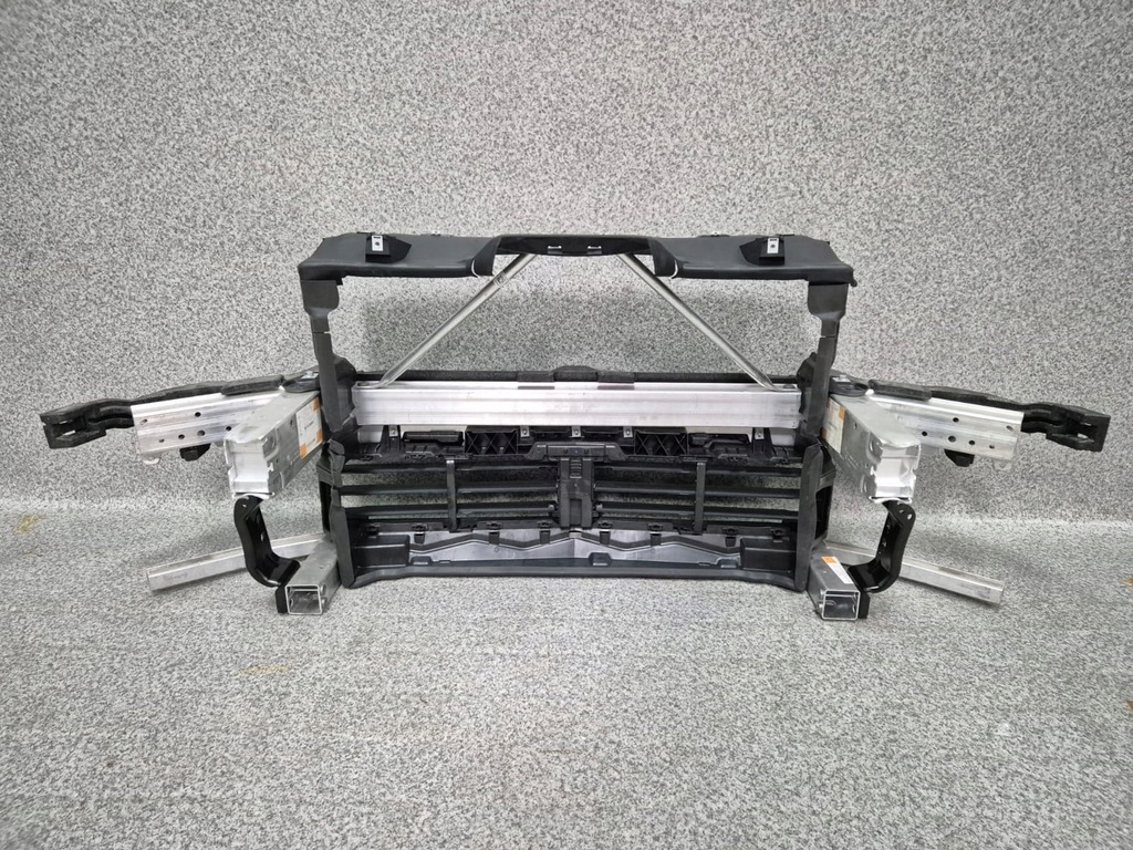 фото №8, Bmw x1 u11 m-pakiet mpakiet pas передний усилитель балка жалюзи кронштейн