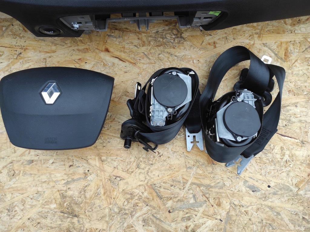 фото №4, Панель приладів консоль renault scenic iii