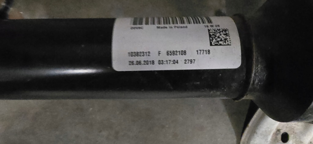 фото №9, Volvo v90 s90 d4 d5 wał приводной кардан 31492149