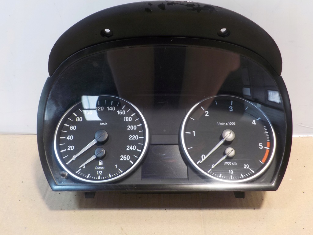 фото №1, Приборная панель спидометра bmw e90 104200304