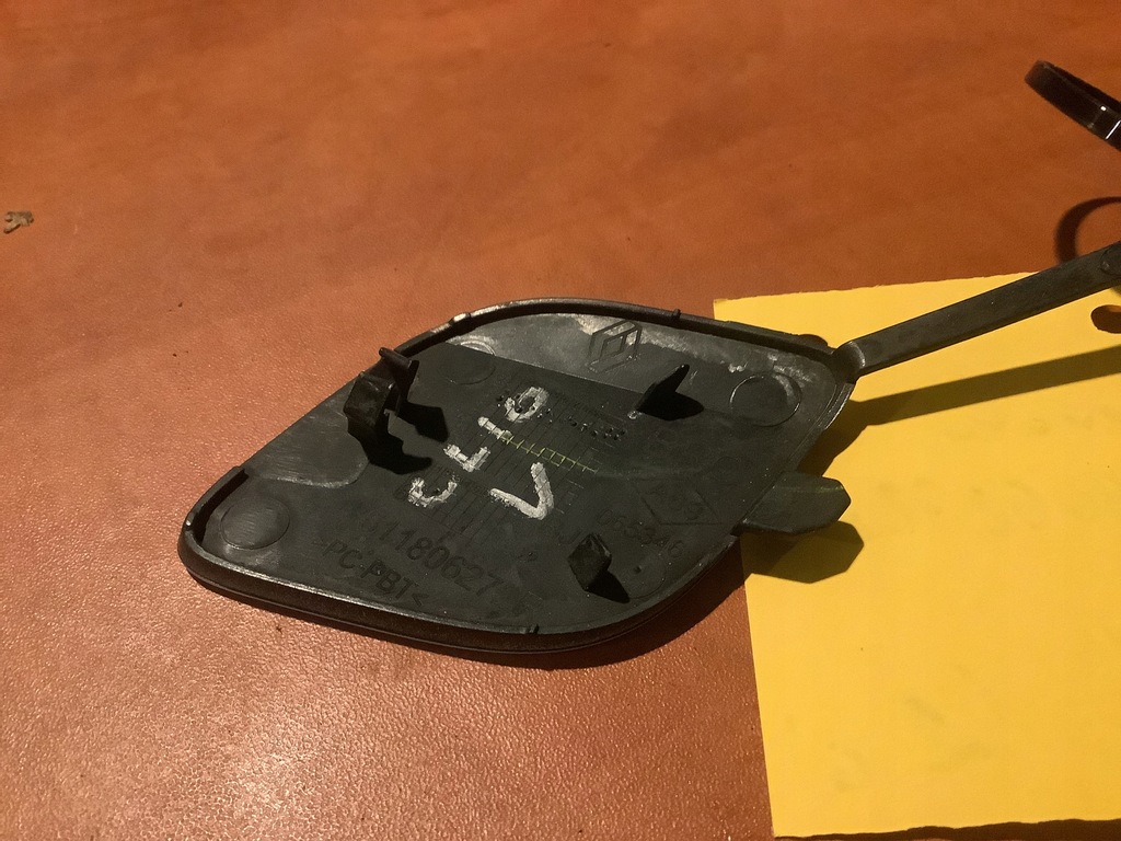 фото №3, Renault clio v 5 заглушка бампера