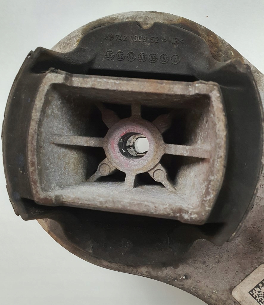 Підрамник підрамник балка поперечина задній mercedes w221 3.5 v6 Доставка