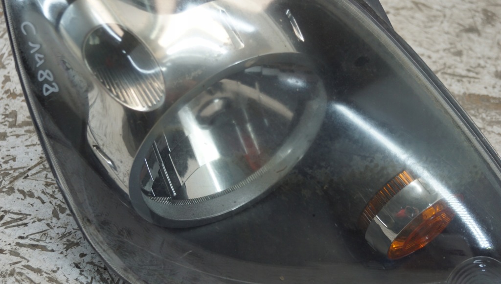 фото №3, Ford fiesta mk 6 лампа правая перед uk