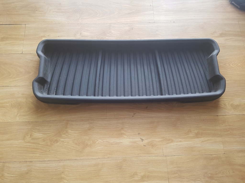 фото №1, Полка бардачок багажника skoda superb iii 3v0