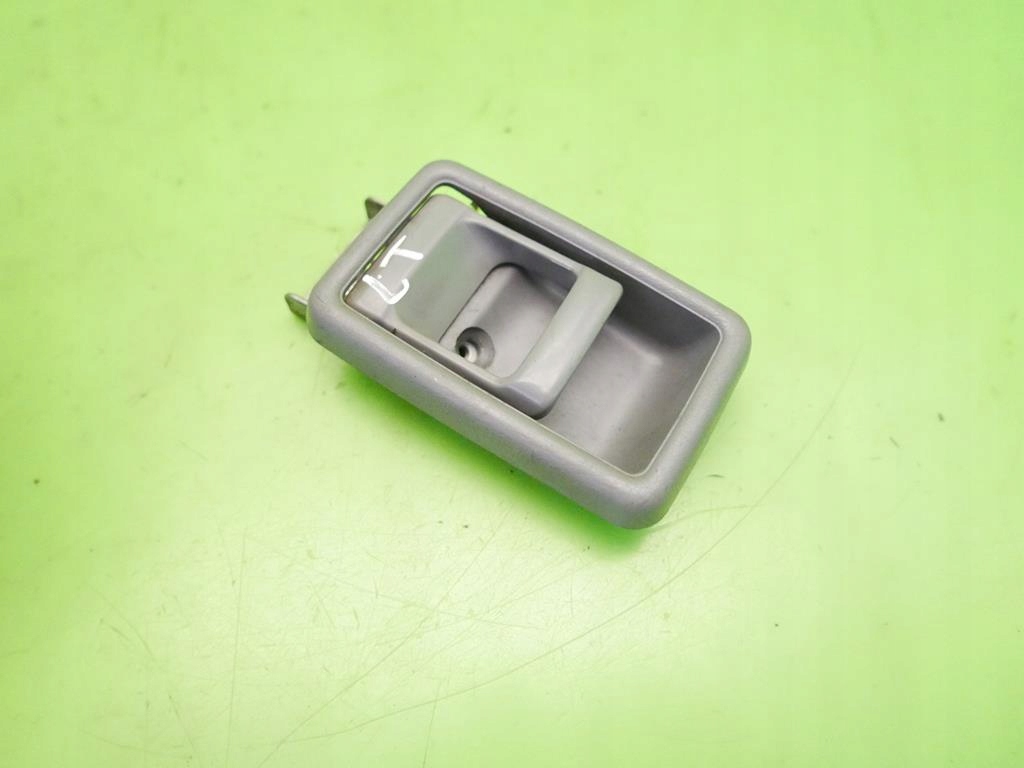 фото №9, Ручка внутренняя левая задняя nissan sunny b11 82-86