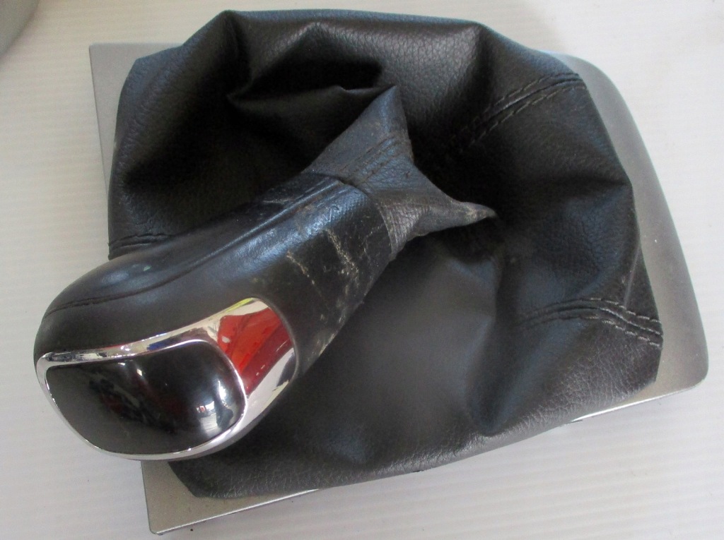 фото №1, Octavia ii lift ручка чехол передач