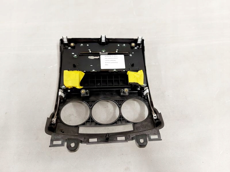 фото №6, Mazda 5 v панель управление радио рамка обдув