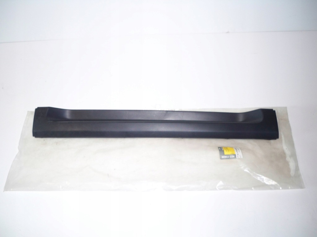 фото №2, Молдинг бампера задняя накладка renault clio ii 2