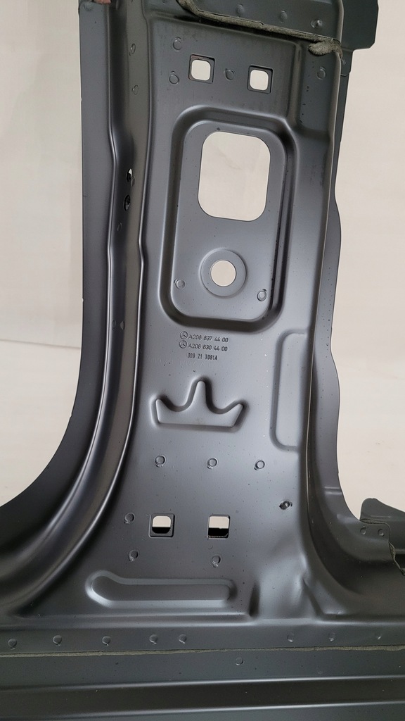 фото №13, Рама внутрішня права блок двигуна поріг mercedes c-klasa w206 a206 2021-