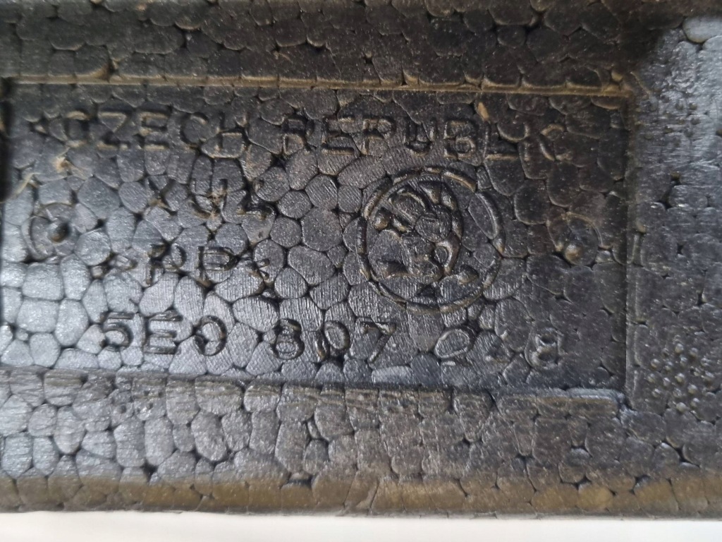 Skoda octavia mk3 5e 2014 з передній абсорбер бампера передній Ціна