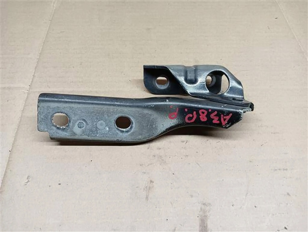 фото №1, Audi a3 8p lift петля капот правий 8p0823302b