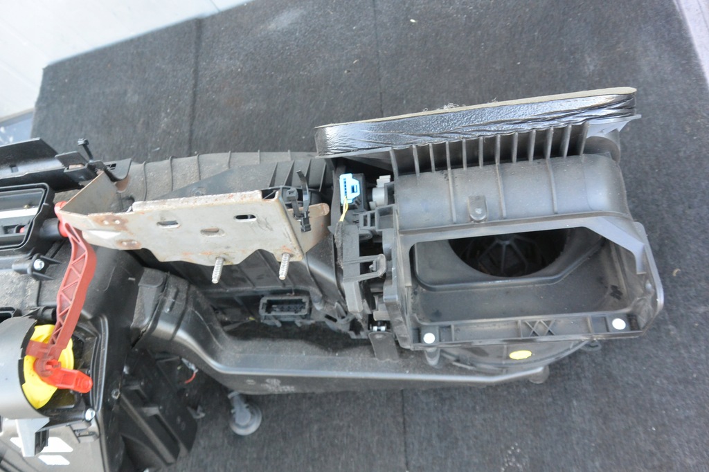 фото №5, Отопитель kpl 2.5 se vw passat b7 usa