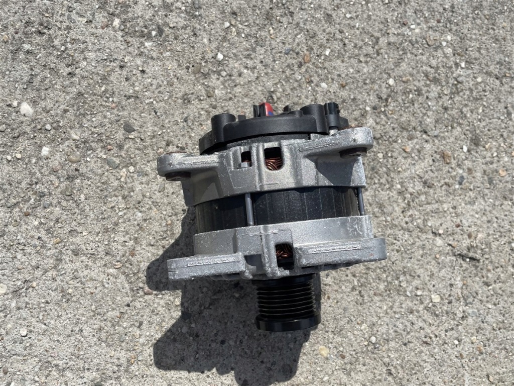 Генератор 1.3 tce 231007518r 150a renault kangoo 4 iv townstar Доставка