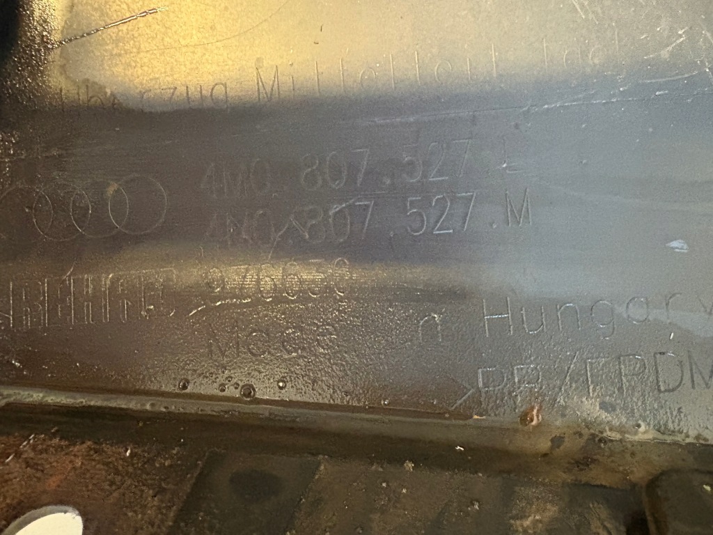 Audi q7 4m0 s-line lift 19- бампер задний  4m0807527m с Разборки