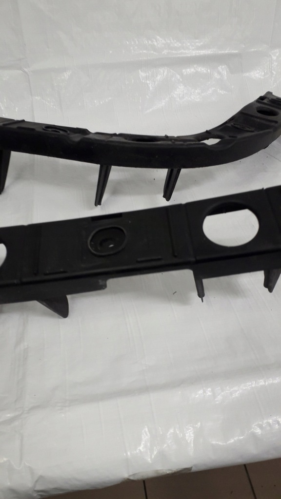 фото №12, Seat altea направляющая бампера задняя правый 5p0807864b