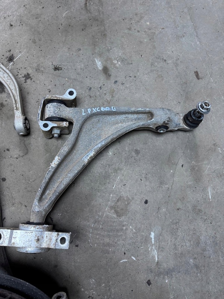 фото №7, Підвіска поворотний кулак амортизаторна стійка важіль лівий перед xc60 ii 2017-2024