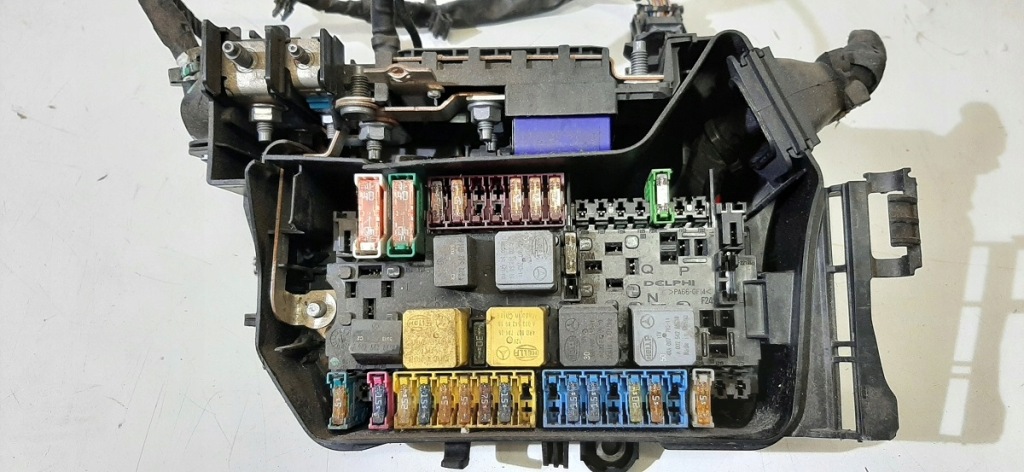 фото №2, Коробка предохранителей infiniti q30 1.5 dci