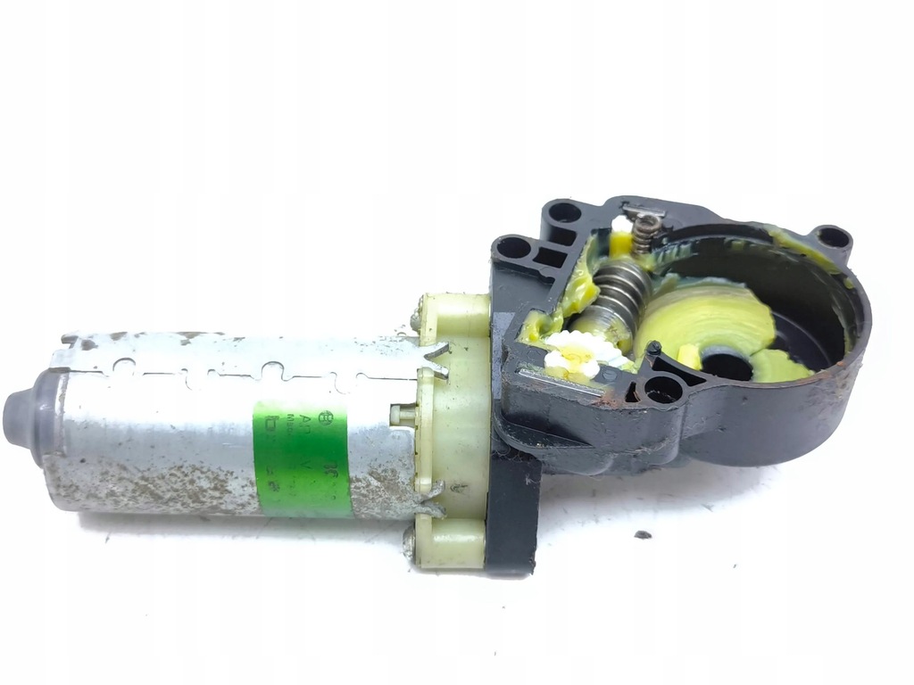 фото №5, Volvo xc90 2004 права сторона двигуни регулювання сидіння