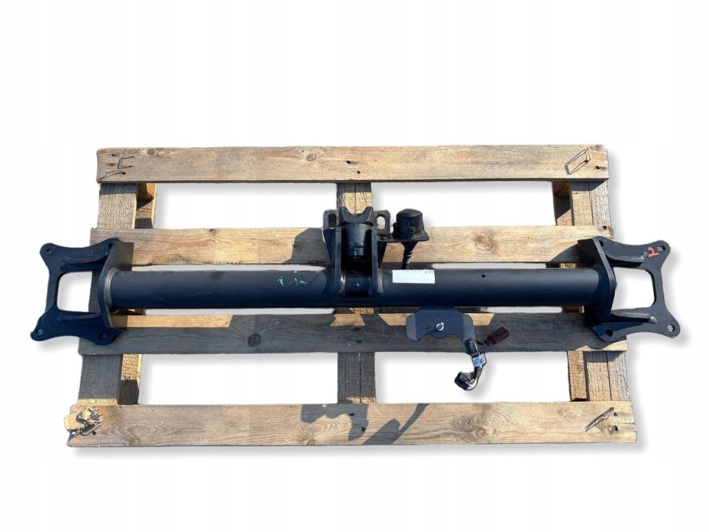 Купить Фаркоп  буксировочный задний  tesla model x ab6222500068