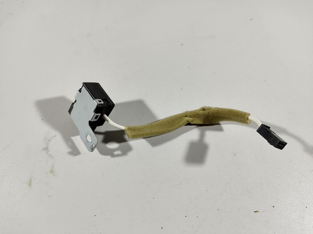 фото №4, Infiniti q50 13- антенна передатчик