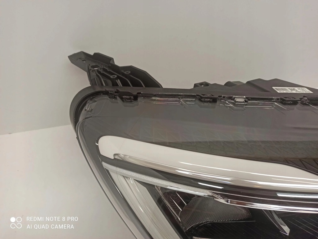 фото №5, Лампа права full led renault arkana 260108141r