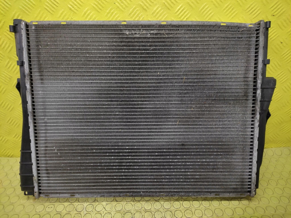 Bmw e46 2.0 радиатор воды 14362419 в Украине